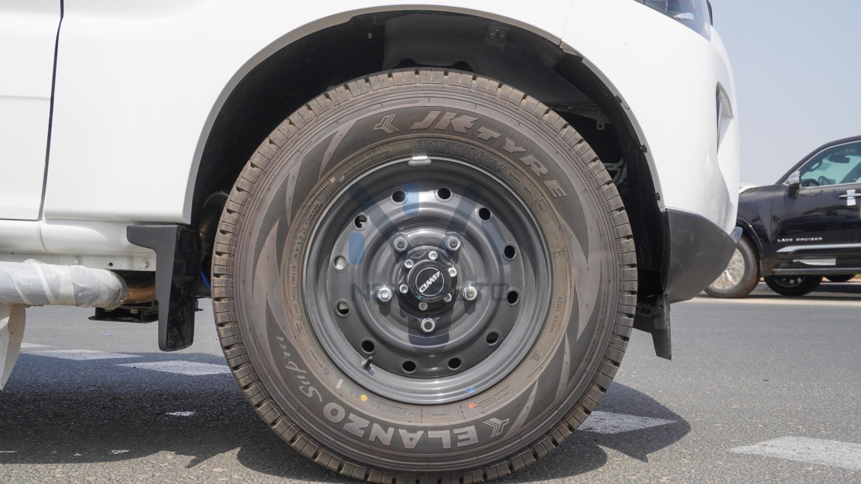 Mahindra Pik Up Double Cabin (N-SC-PKP-2.2-25) White-Black 2025