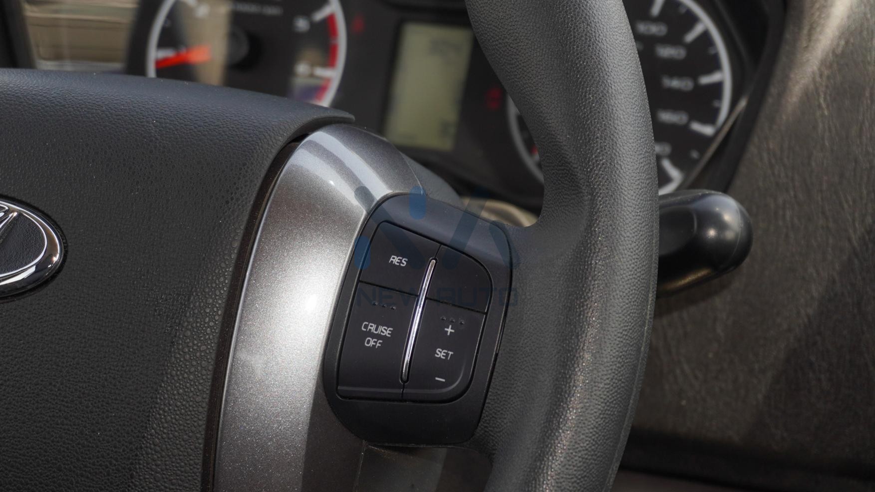 Mahindra Pik Up Double Cabin (N-SC-PKP-2.2-25) White-Black 2025