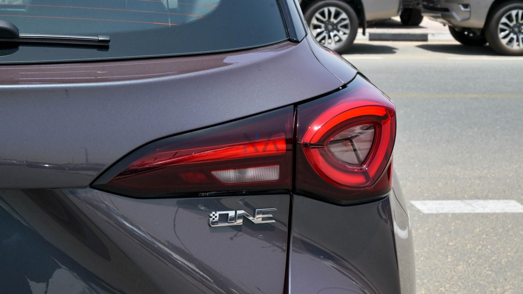 MG One Deluxe (N-DEL-ONE-1.5-24)Grey – Black 2024