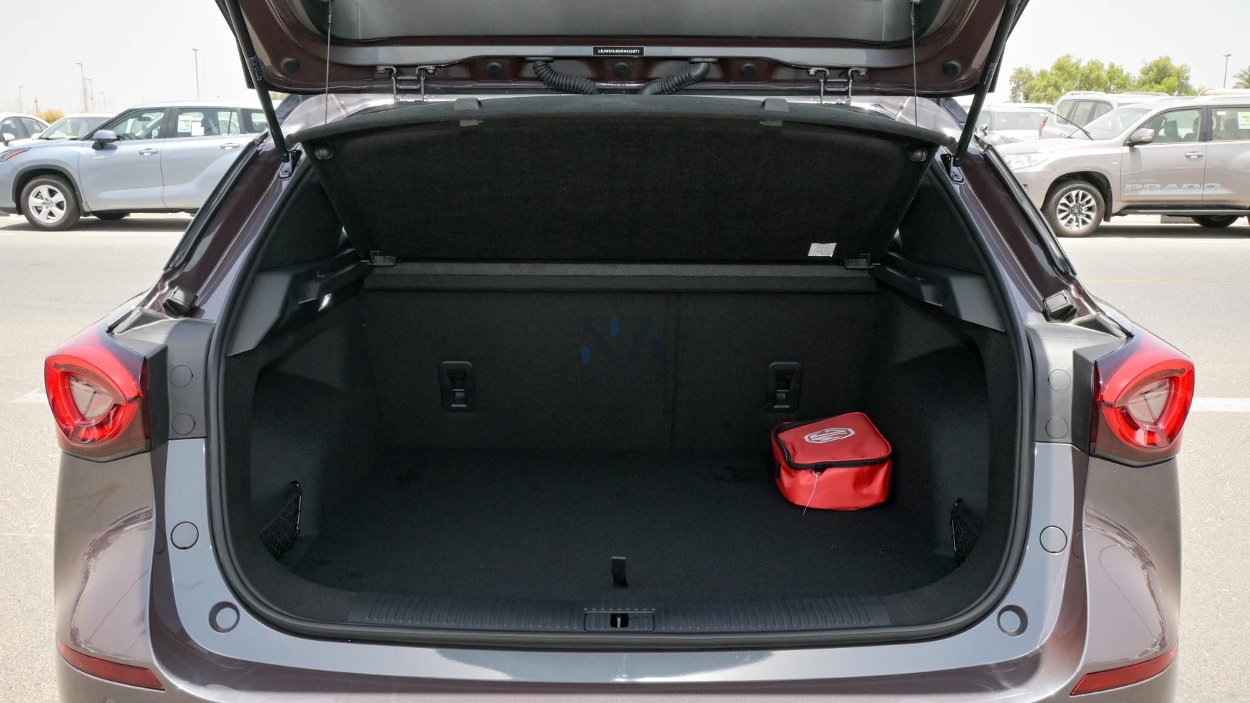 MG One Deluxe (N-DEL-ONE-1.5-24)Grey – Black 2024