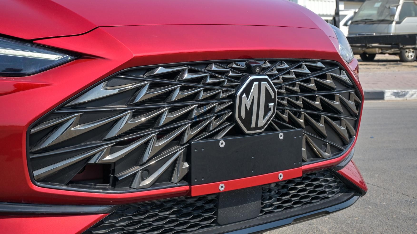 MG One Deluxe(N-DEL-ONE-1.5-24) Red – Black- 2024