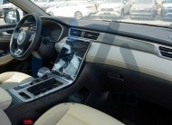 MG RX5 Plus Deluxe White – Beige 2025