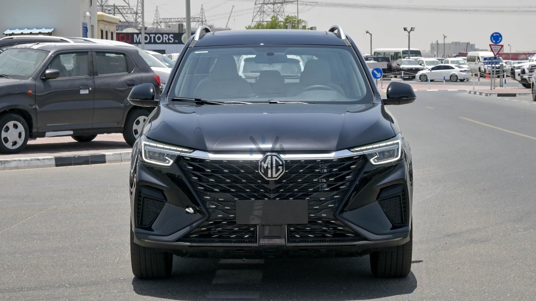 MG RX5 Plus Standard Black – Beige 2024