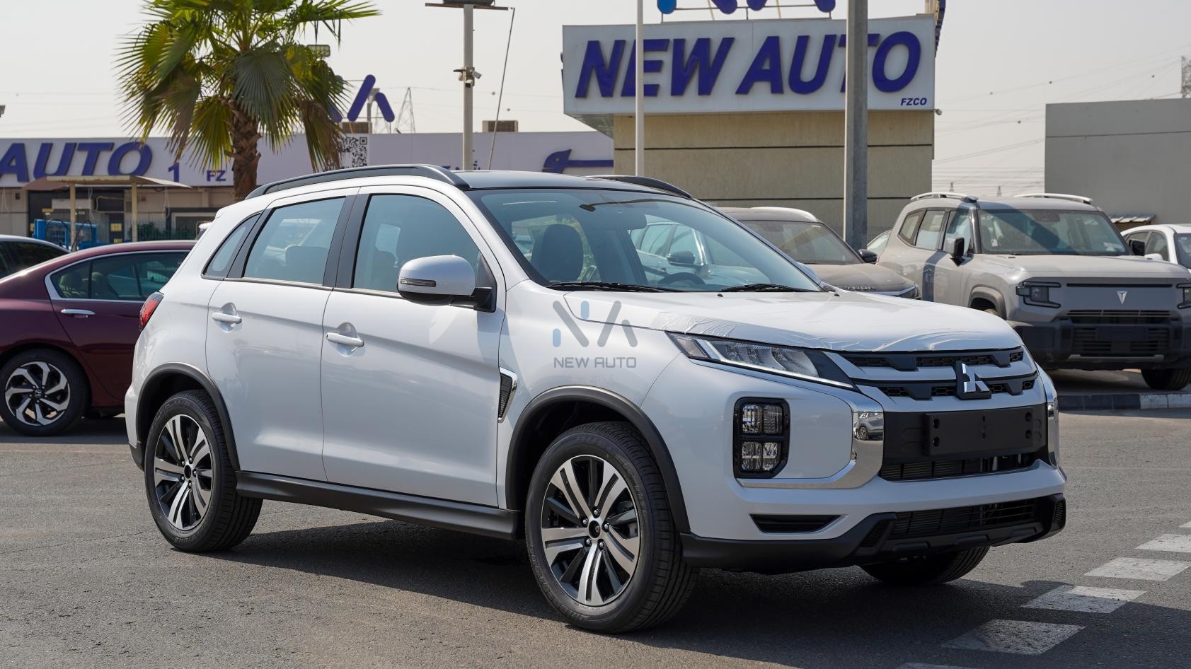 Mitsubishi ASX Luxury Highline (Luxury High Line – GLX)White-Black 2026