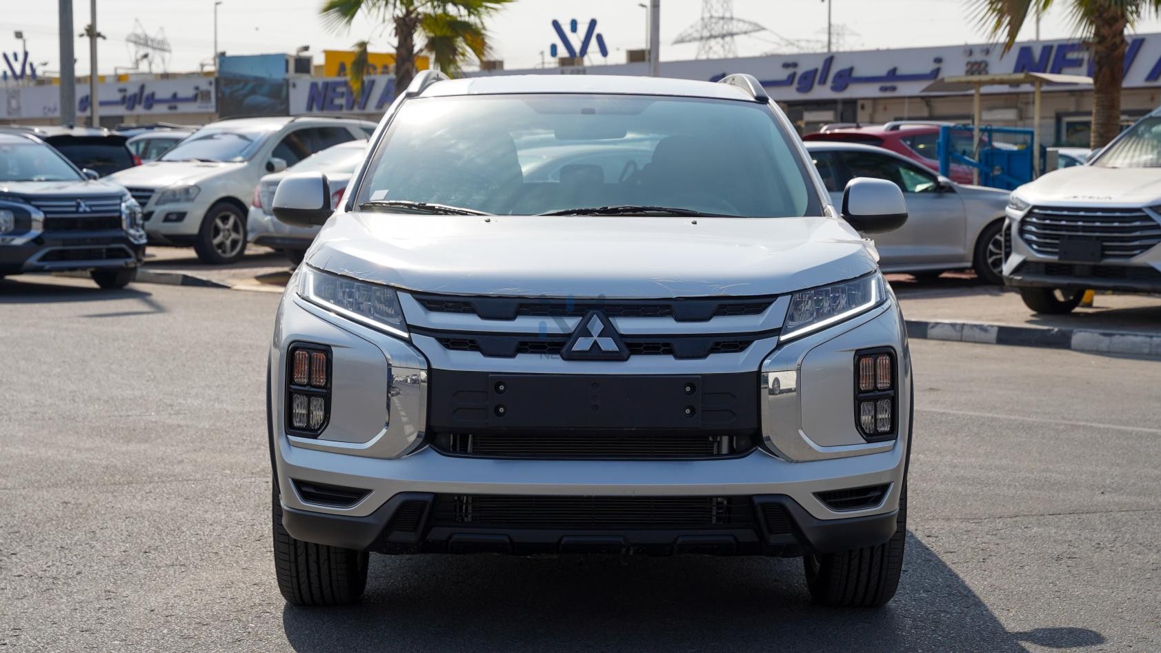 Mitsubishi ASX 2.0 GLX 2WD MEDIUM LINE(ASX-MEDLINE-2WD-25) Silver-Black 2025