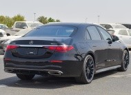 Mercedes-Benz S580 4Matic (S580-4MATIC-23-01) Black-Tan 2023