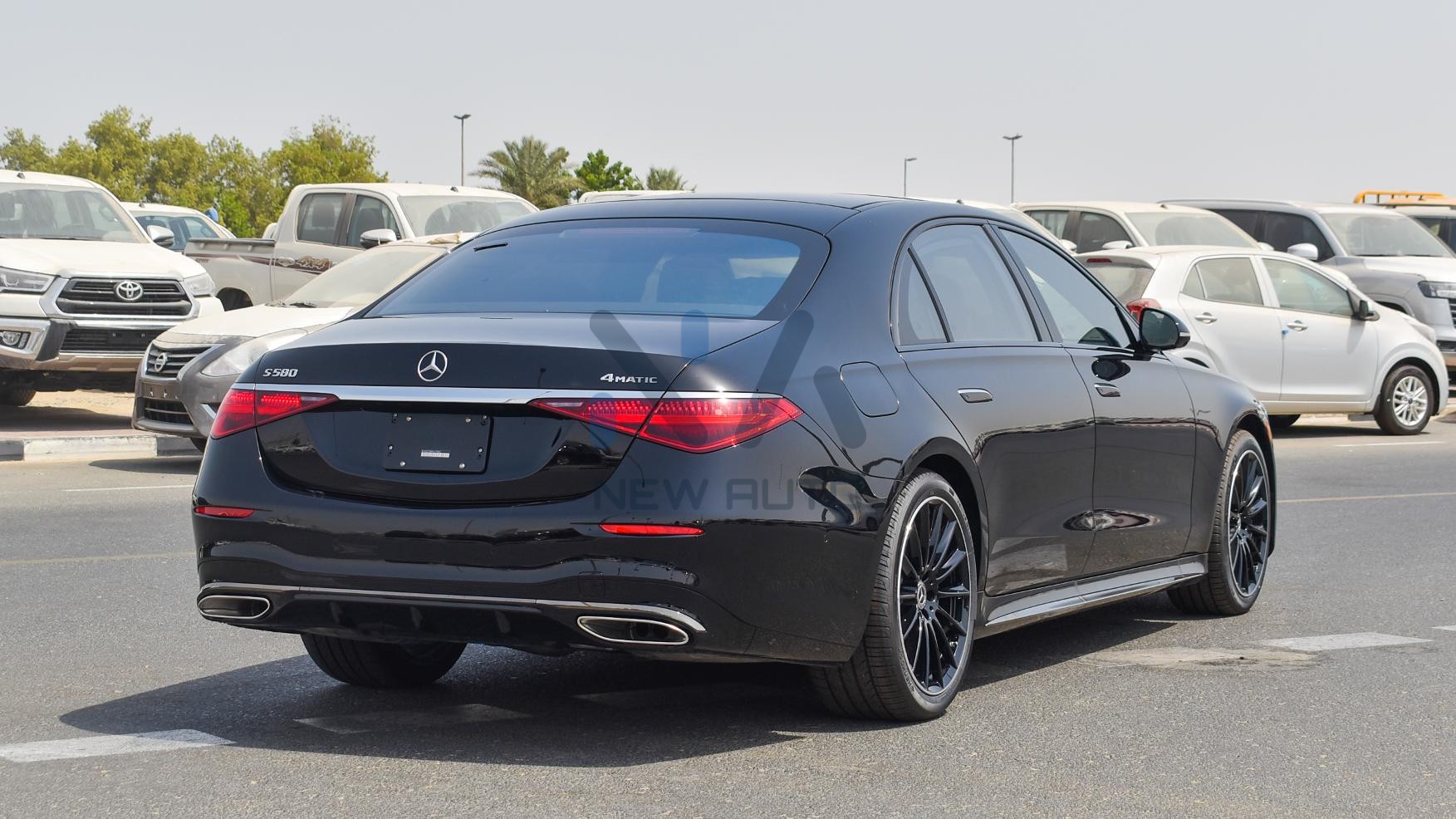 Mercedes-Benz S580 4Matic (S580-4MATIC-23-01) Black-Tan 2023