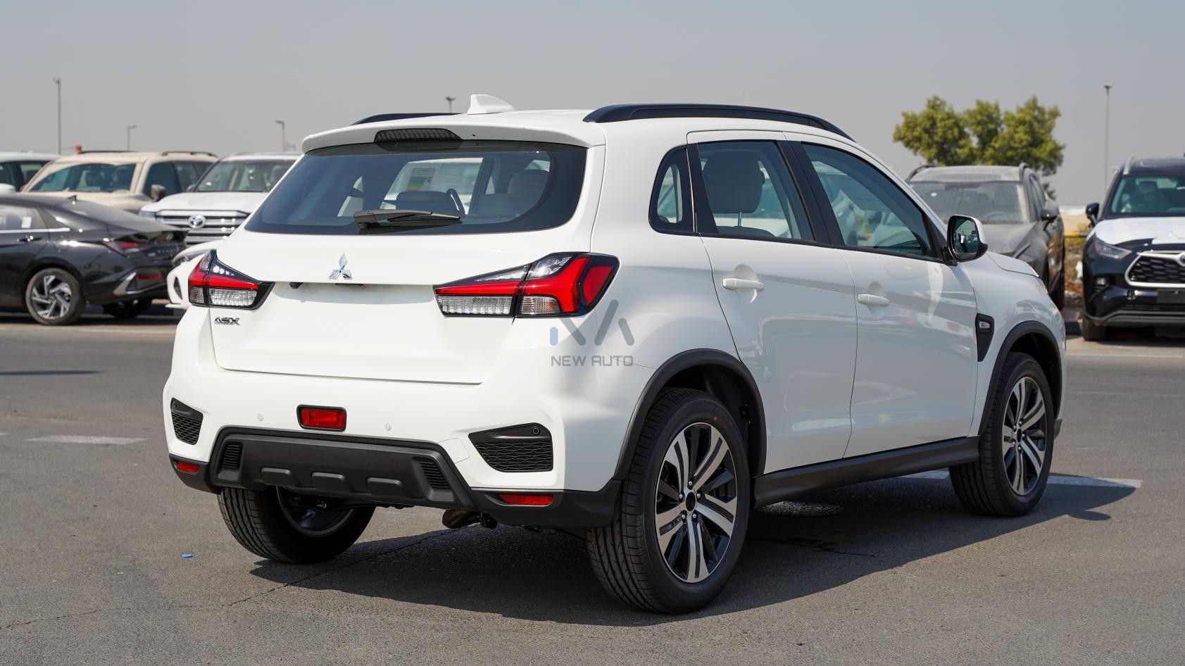 Mitsubishi ASX Medium Line (ASX-MEDLINE-2WD-26)White-Beige2026