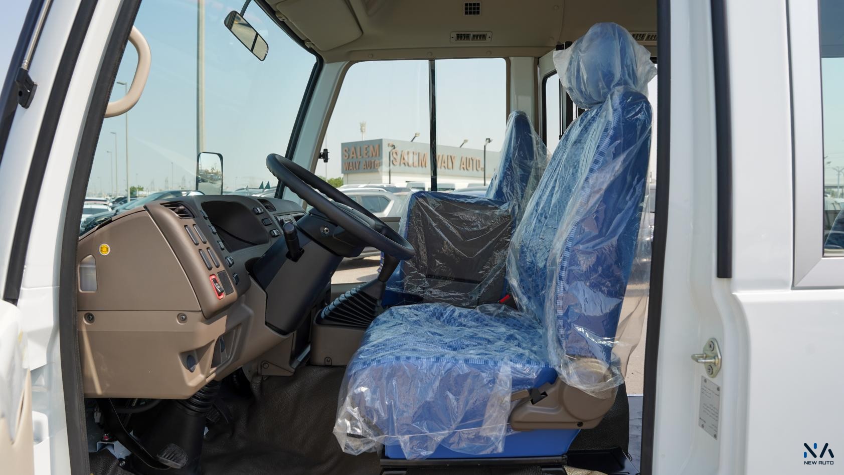 Mitsubishi Rosa Bus 34-Seater (N-ROSA-34S-D-26)  White – Blue 2026