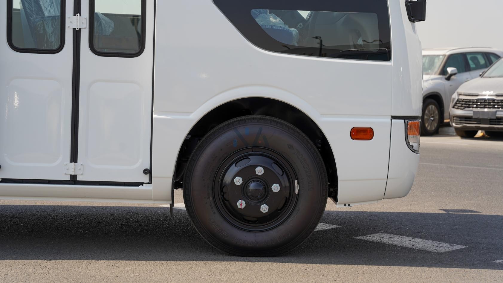Mitsubishi Rosa Bus 34-Seater (N-ROSA-34S-D-26)White-Blue 2026
