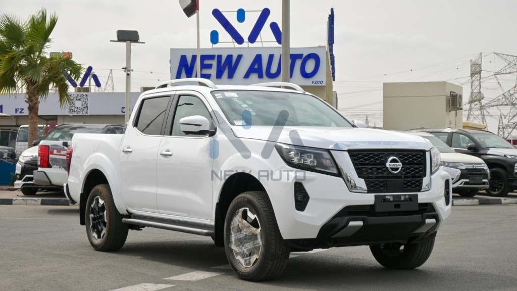 Nissan Navara White - Black - 2024 vehicle at New Auto FZCO