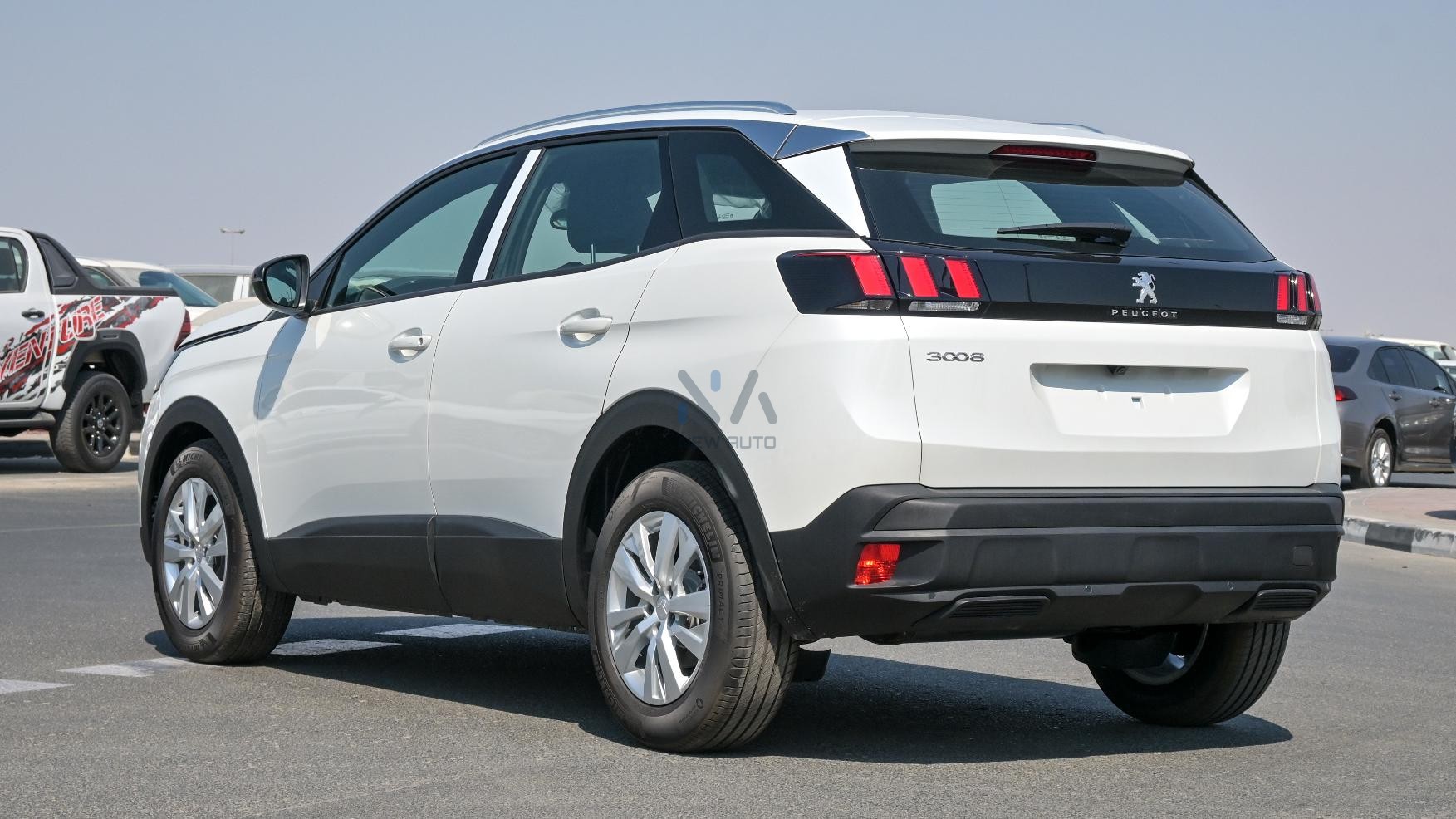 PEUGEOT 3008 ACTIVE (N-PE-ACT-1.6-25-03) White – Black – 2025