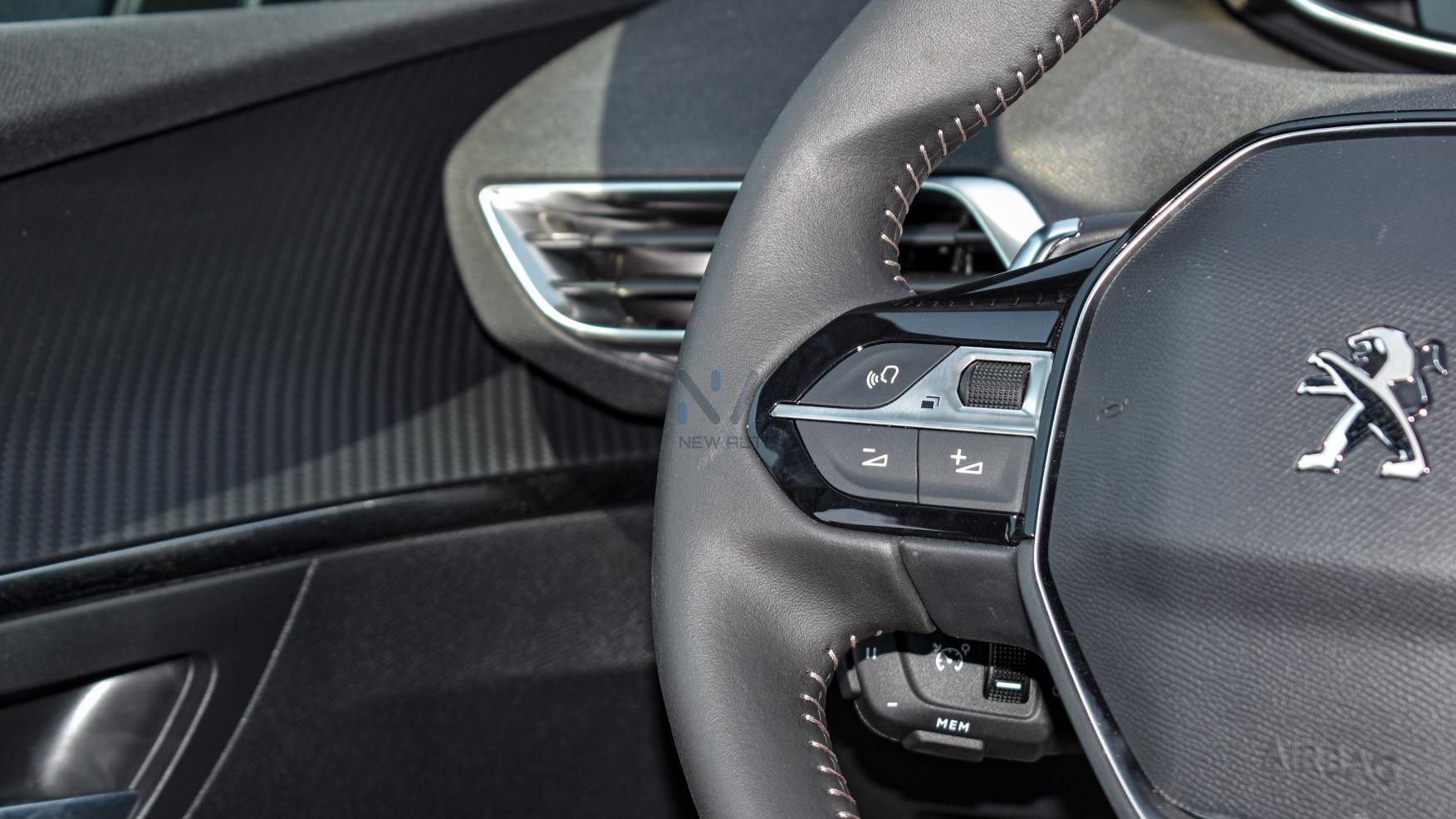 PEUGEOT 3008 ACTIVE (N-PE-ACT-1.6-25-03) Black-Black – 2025