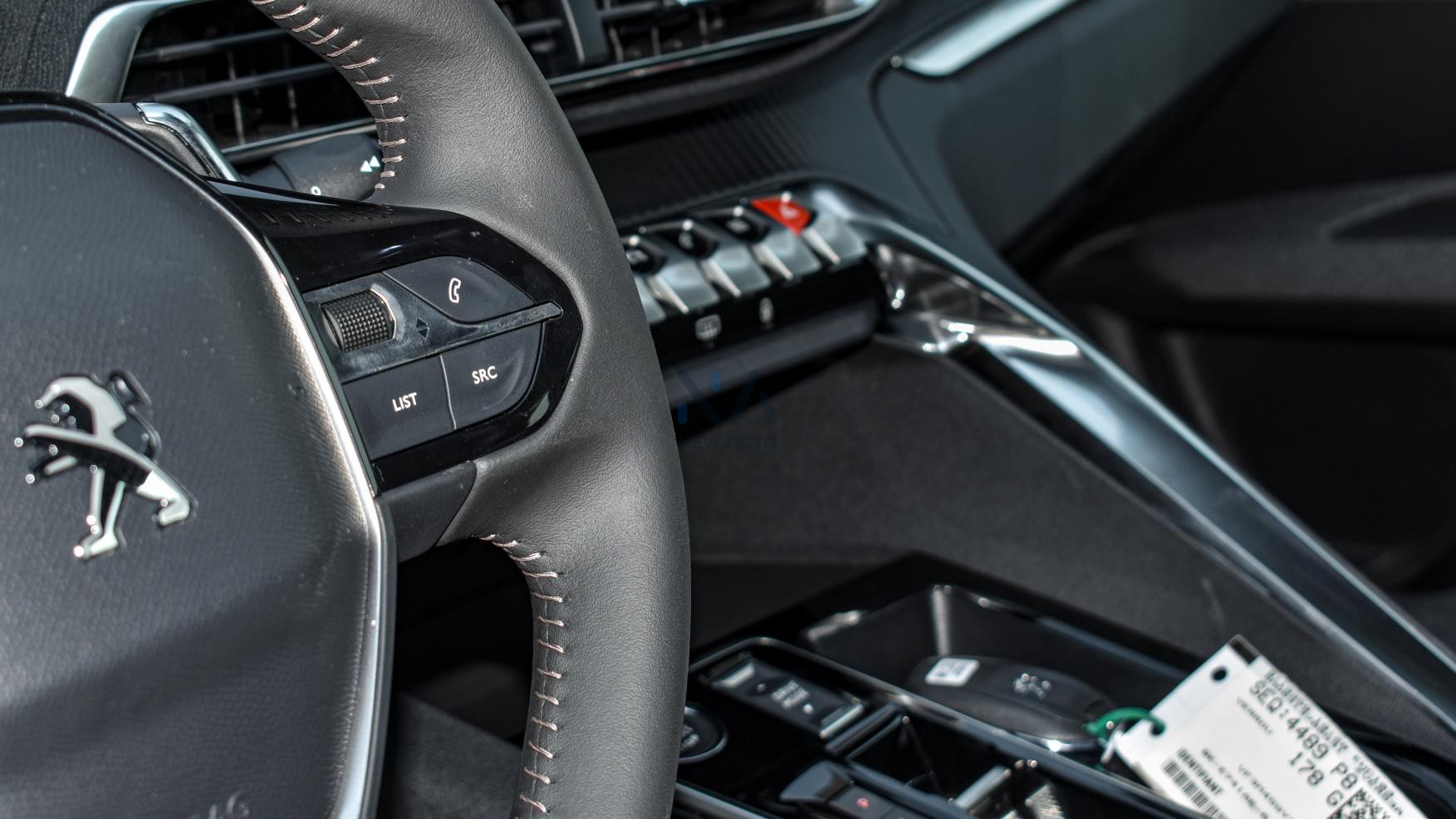 PEUGEOT 3008 ACTIVE (N-PE-ACT-1.6-25-03) Black-Black – 2025