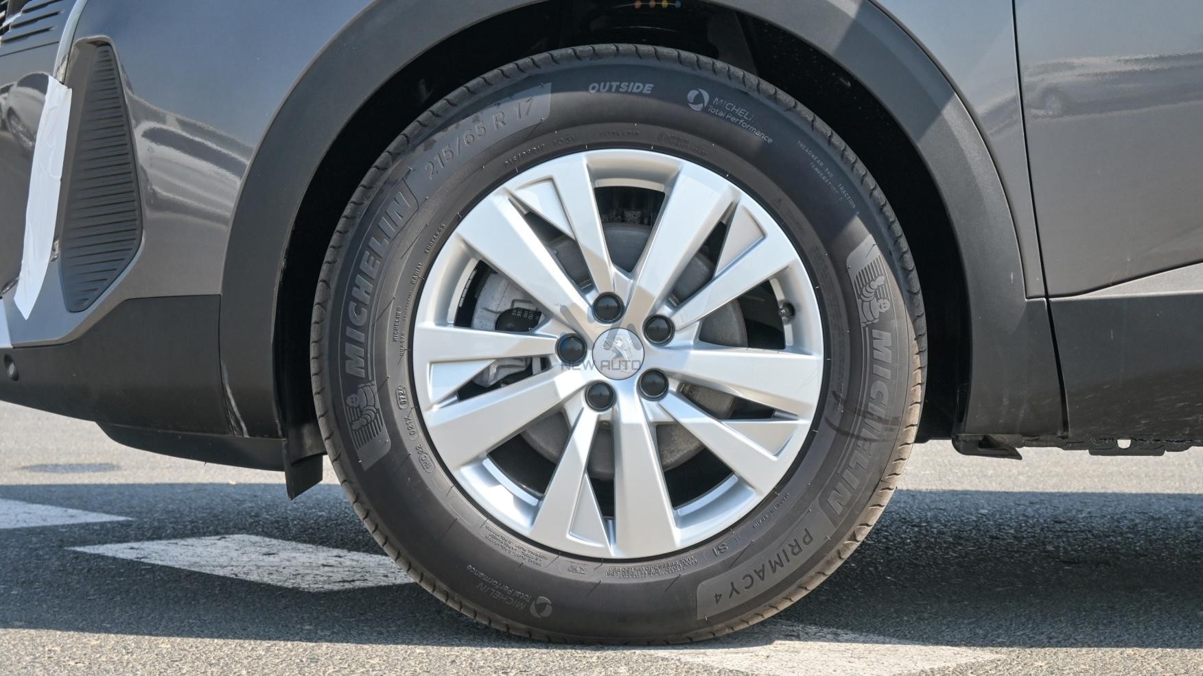 PEUGEOT 3008 ACTIVE (N-PE-ACT-1.6-25-03) Grey – Black – 2025