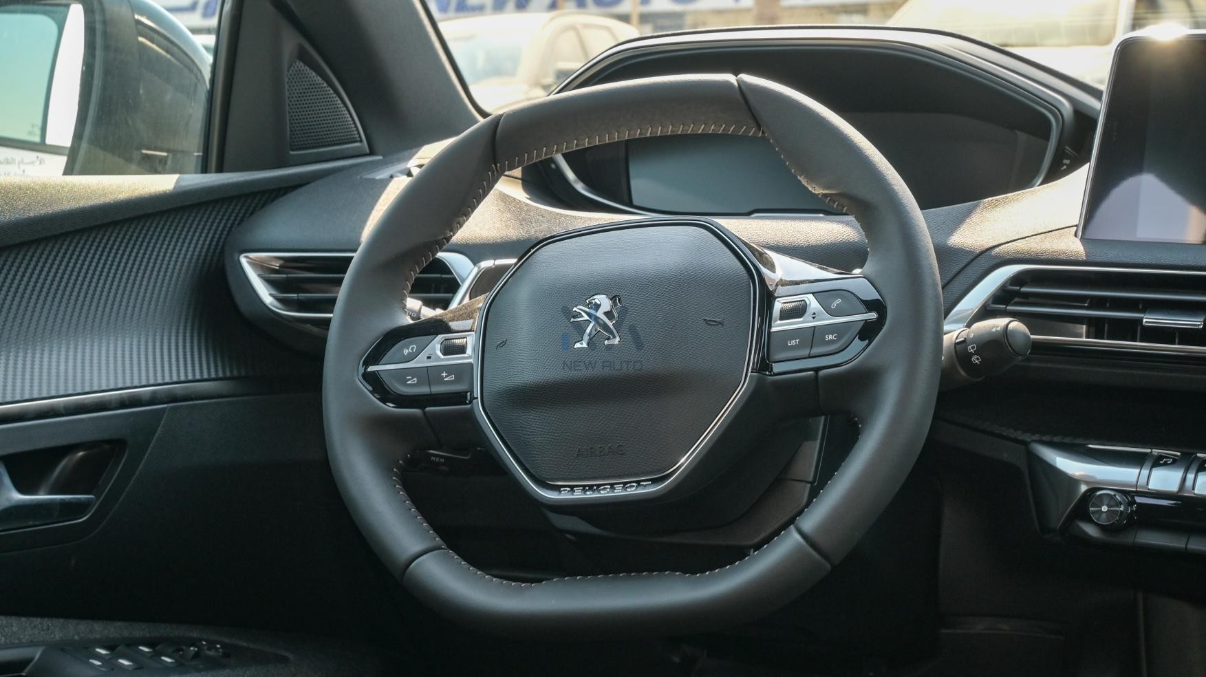 PEUGEOT 3008 ACTIVE (N-PE-ACT-1.6-25-03) Silver-Black – 2025