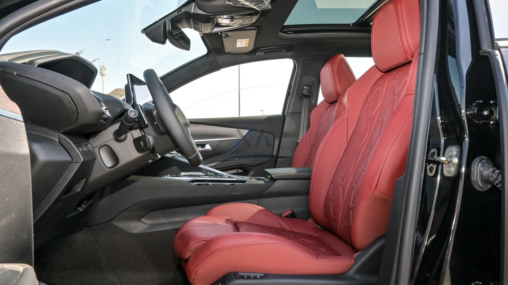 PEUGEOT 3008 GT LINE (N-PE-GT-1.6-25) Black-Red2025