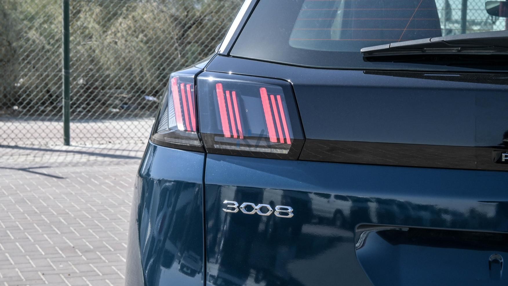 PEUGEOT 3008 GT LINE (N-PE-GT-1.6-25) Blue-Red 2025