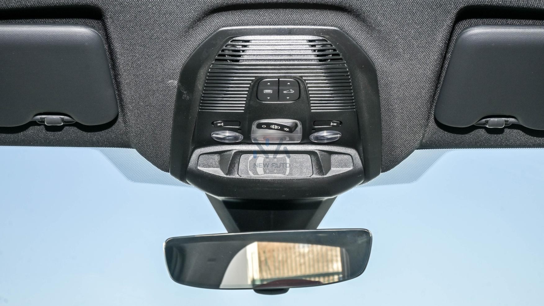 PEUGEOT 3008 GT LINE (N-PE-GT-1.6-25) Blue-Red 2025