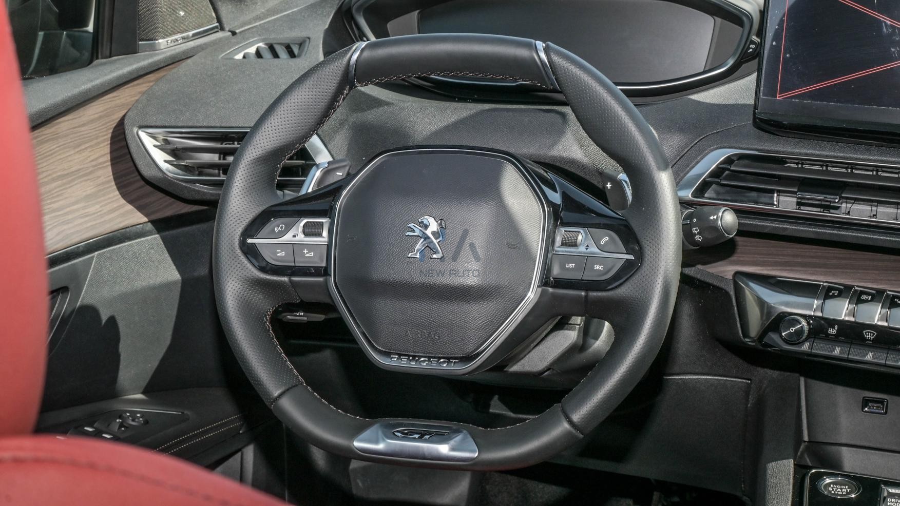 PEUGEOT 3008 GT LINE (N-PE-GT-1.6-25) Silver-Red 2025