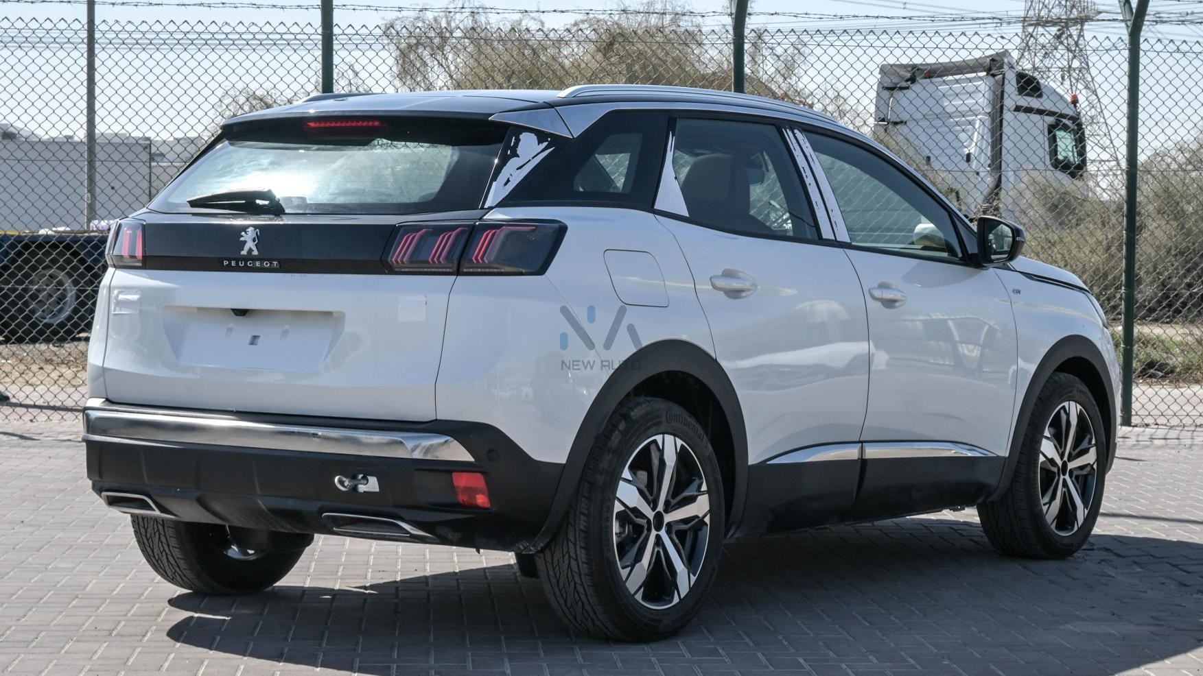PEUGEOT 3008 GT LINE (N-PE-GT-1.6-25) White-Red 2025