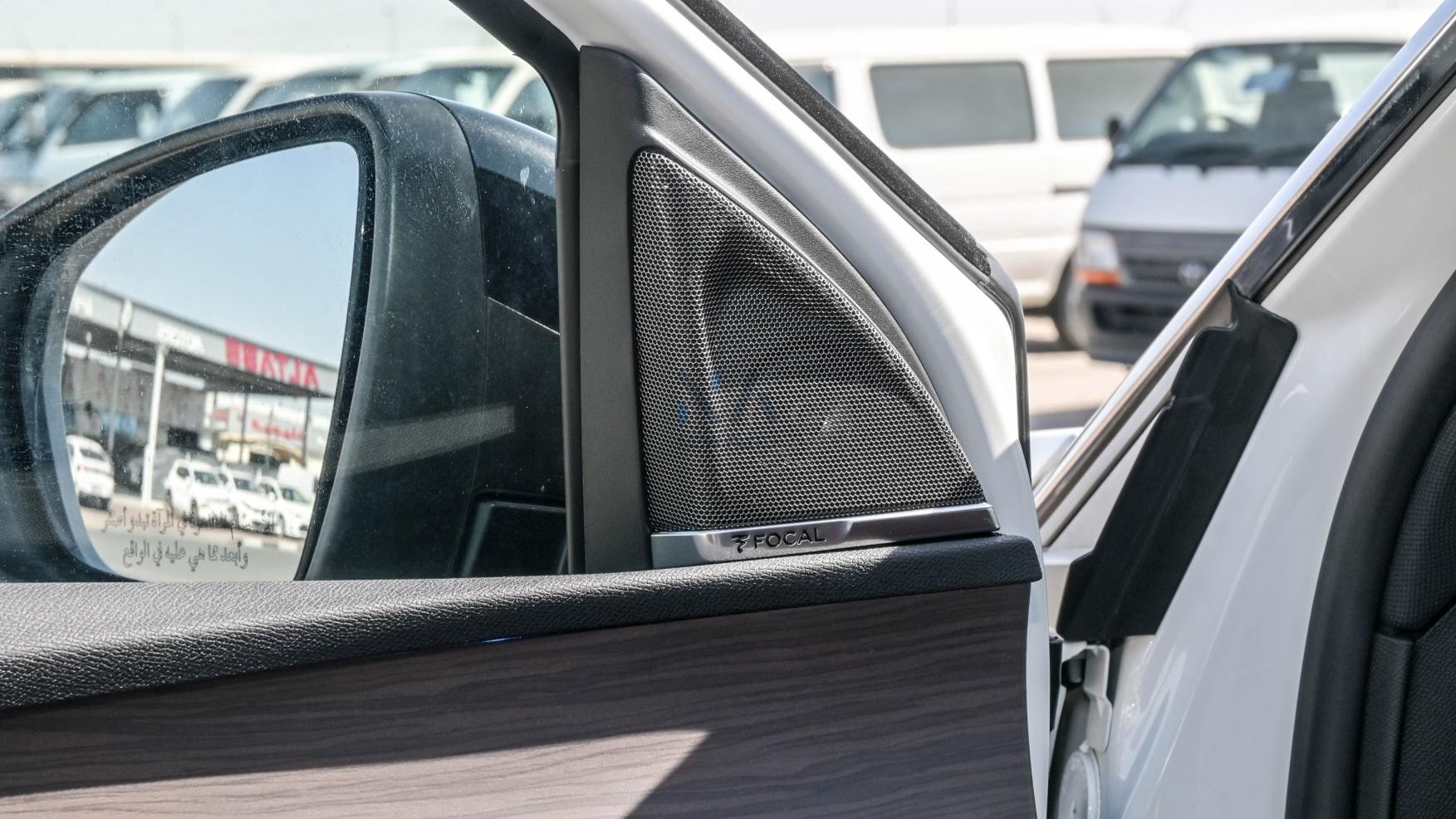 PEUGEOT 3008 GT LINE (N-PE-GT-1.6-25) White-Red 2025