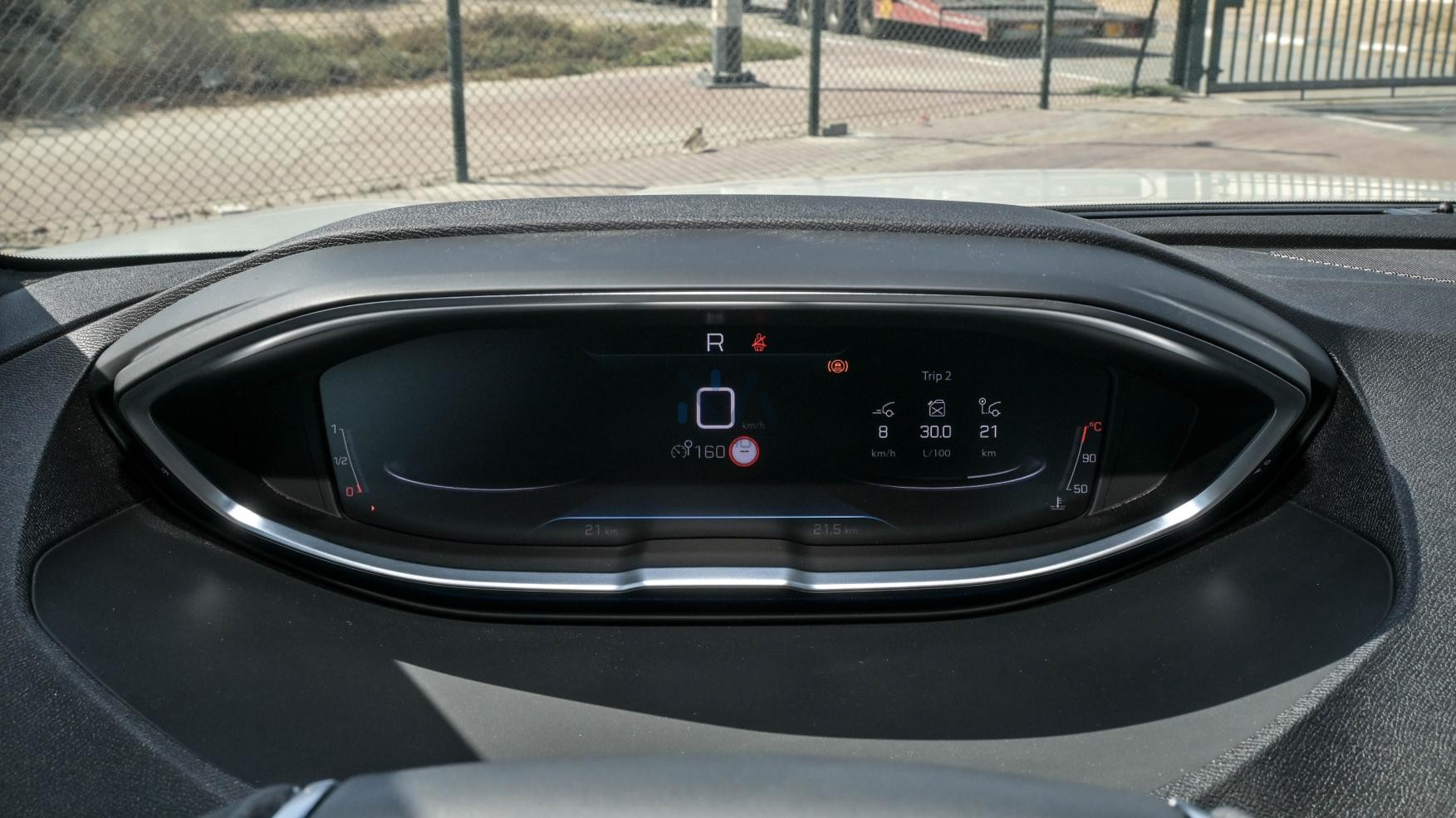 PEUGEOT 3008 GT LINE (N-PE-GT-1.6-25) White-Red 2025