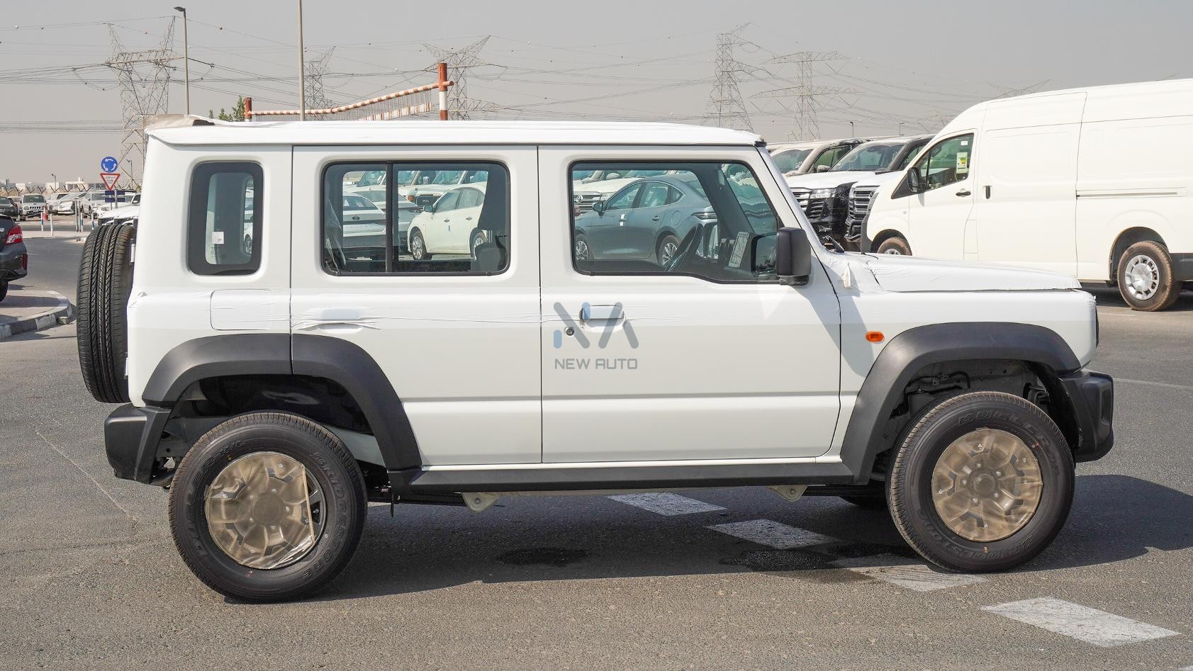 SUZUKI JIMNY 5Dr GL 5MT G26 (N-JIMY-5D-1.5-26) White-Black