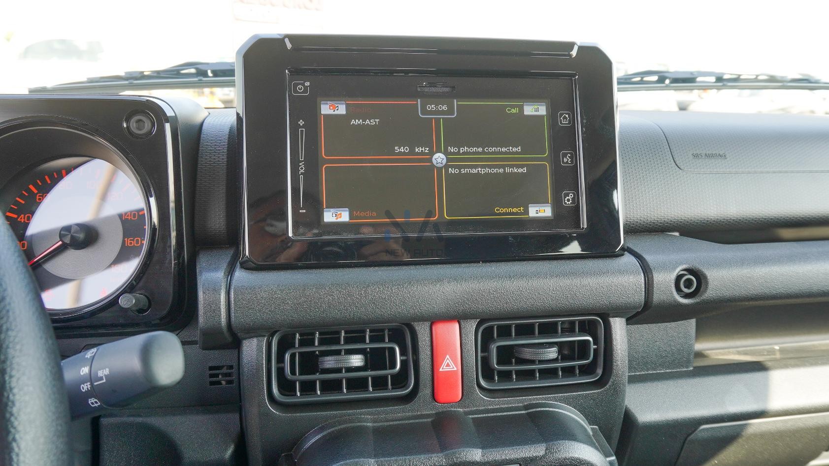 SUZUKI JIMNY 3Dr GL 5MT A26 (N-JIMY-3D-1.5-26) Green-Black 2026