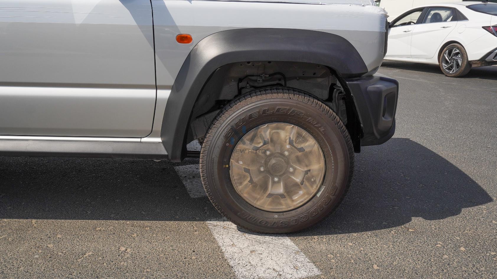 SUZUKI JIMNY 5Dr GL 5MT G26 (N-JIMY-5D-1.5-26) Silver-Black