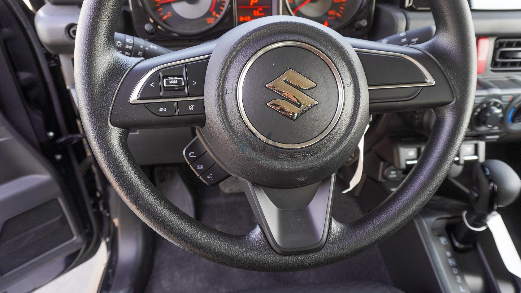 SUZUKI JIMNY (N-JIM-3D-1.5-26) Black-Black 2026