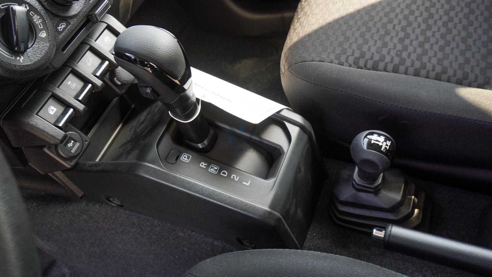 SUZUKI JIMNY (N-JIM-3D-1.5-26) Black-Black 2026