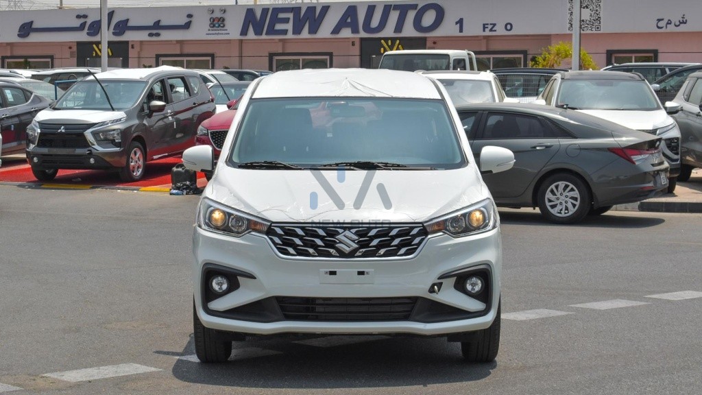 Suzuki Ertiga White Black 2025 02 1024x576