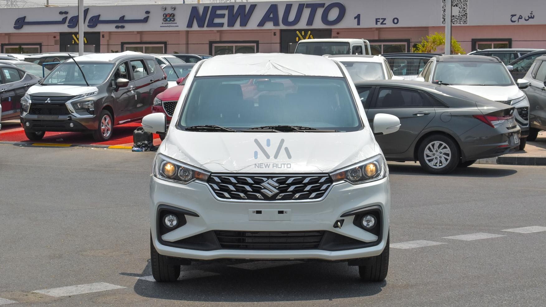 Suzuki Ertiga N-ERT15-P-GLX-25-1 White – Balck – 2025