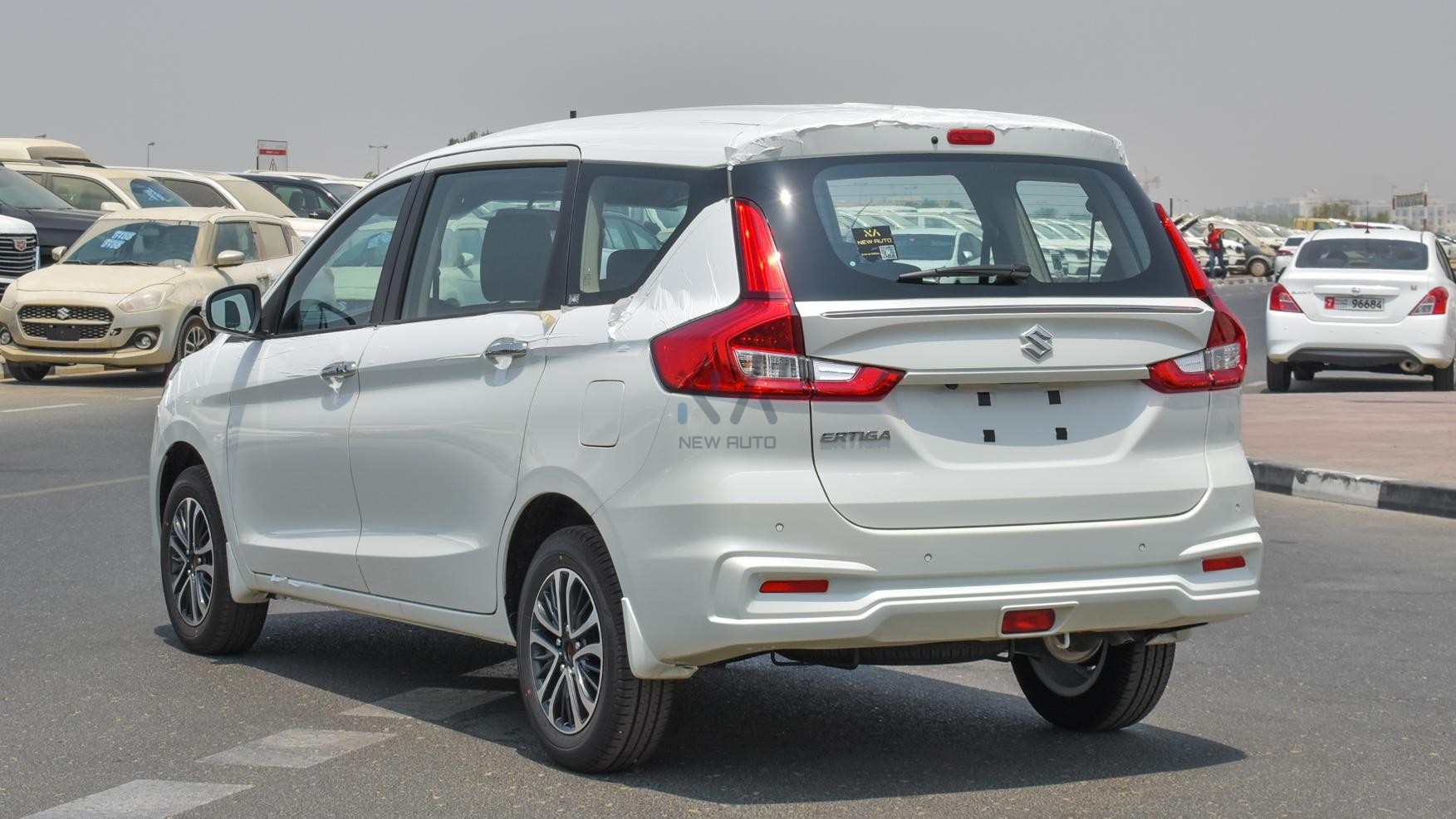 Suzuki Ertiga N-ERT15-P-GLX-25-1 White – Balck – 2025