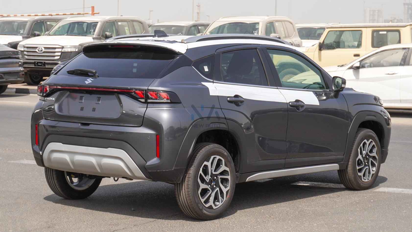 Suzuki Fronx(N-FRONX-1.5-P-25) Grey-Black 2025