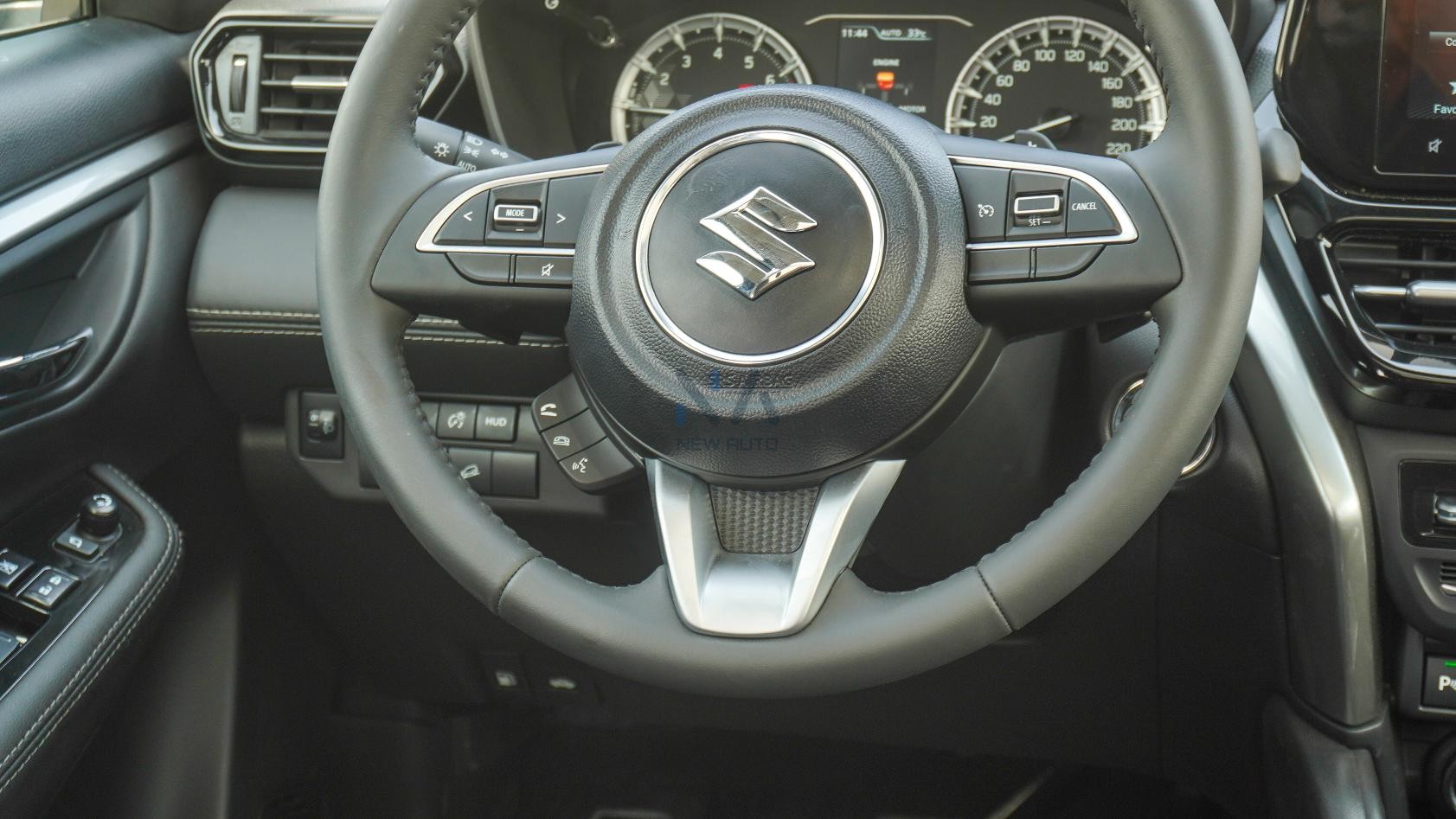 Suzuki Grand Vitara (N-VITRA-1.5-P-25) Grey-Black 2025