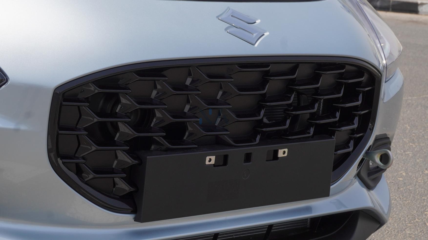 Suzuki Swift GLX (N-SWI12- P-26) Silver – Black 2026