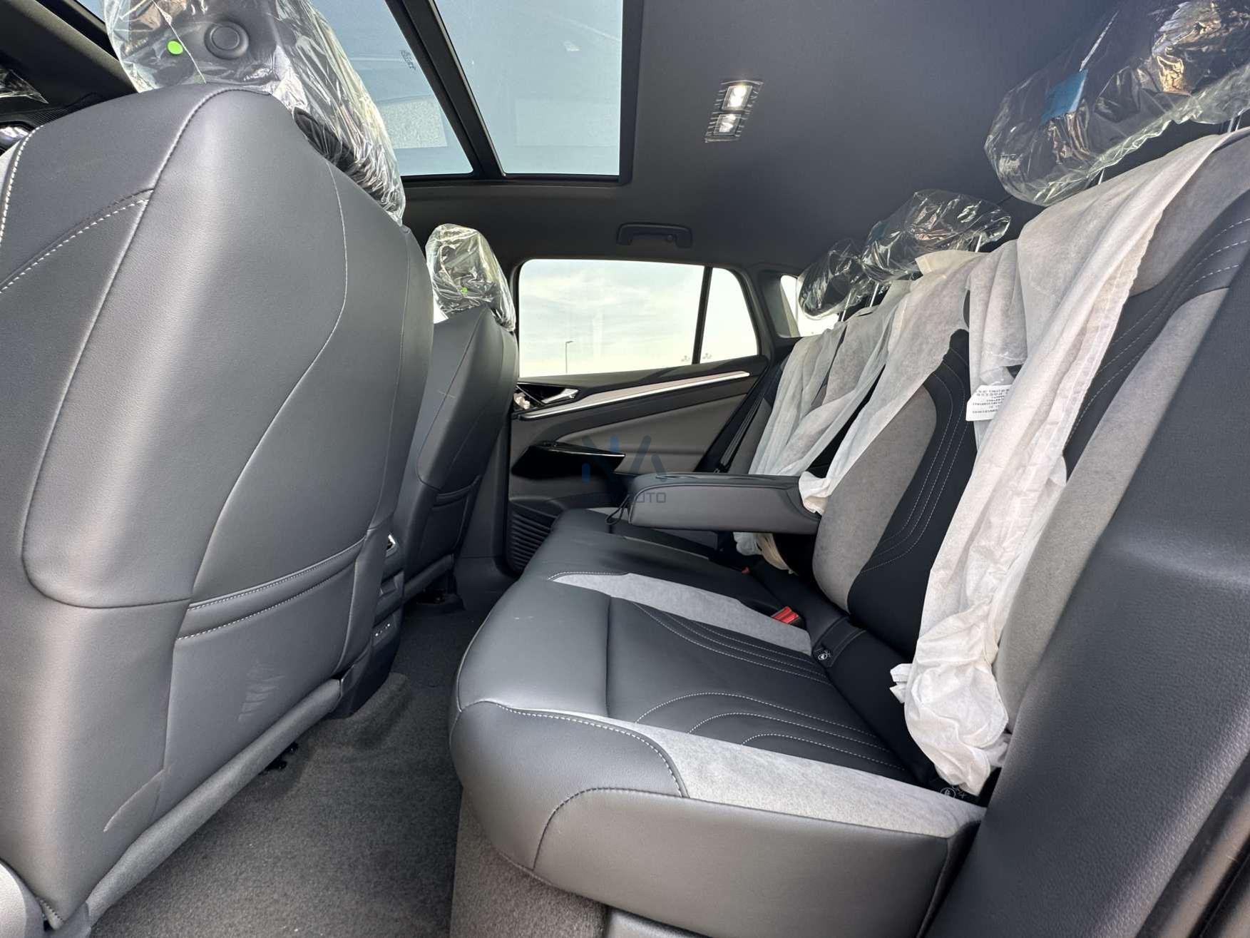 ID.4 Crozz LitePro (VW5) Grey-Black & Grey 2022