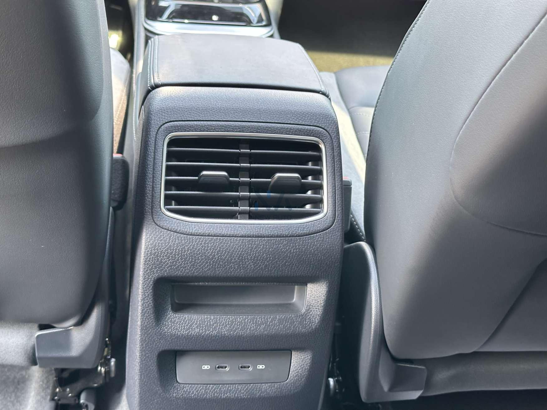 ID.4 Crozz LitePro (VW6) Red-Black & Grey 2022