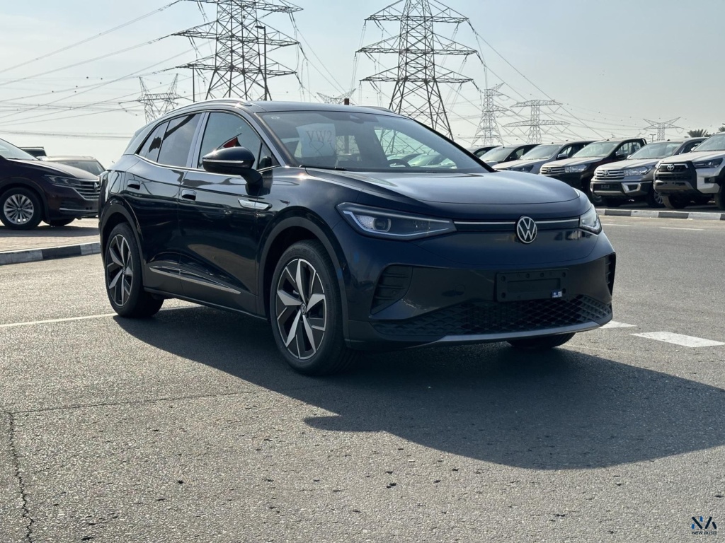 ID.4 Crozz Pure+ Blue - Grey 2022 vehicle at New Auto FZCO
