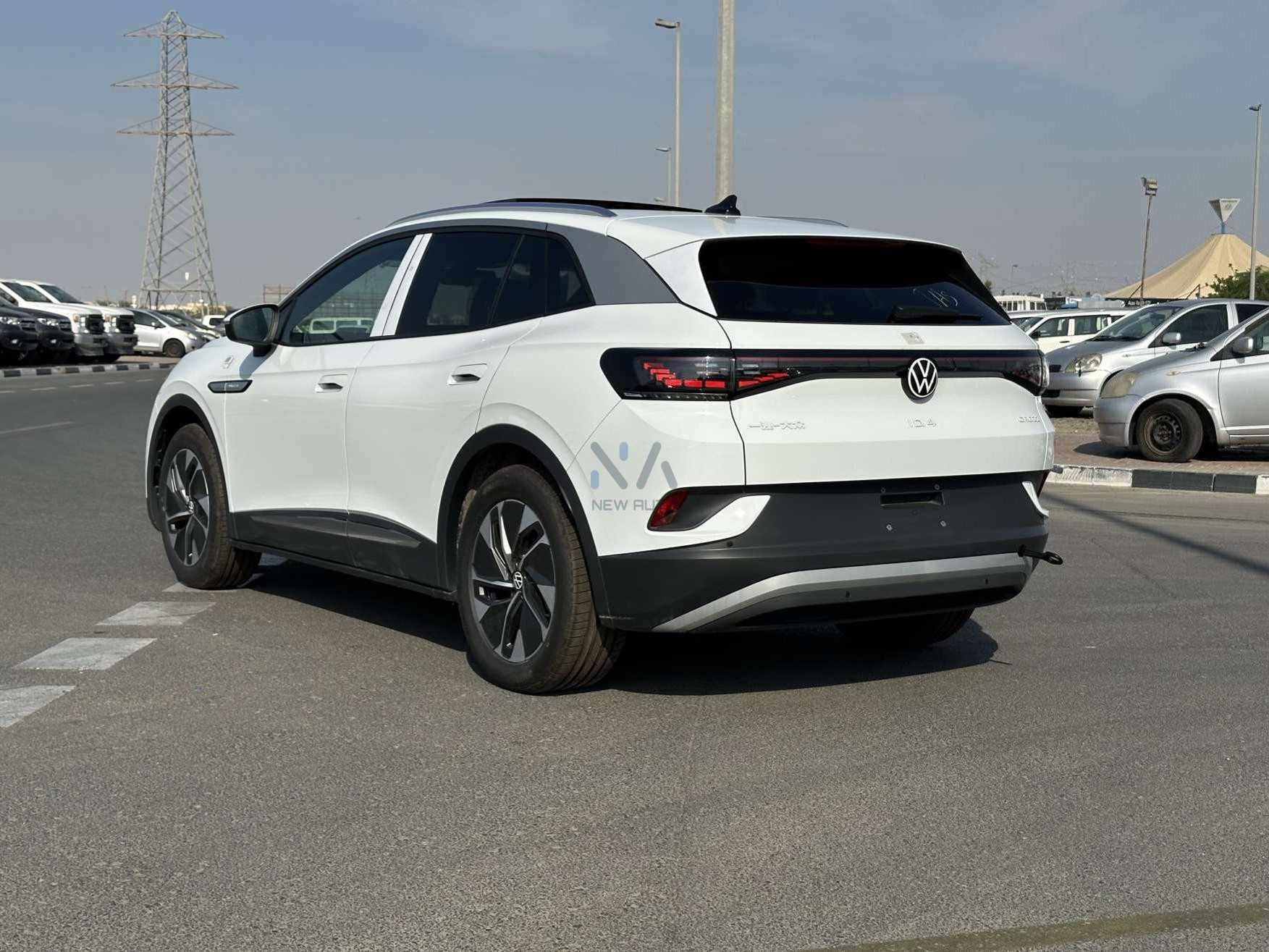 ID.4 Crozz Pure+ (VW3) White-Black & Grey 2022