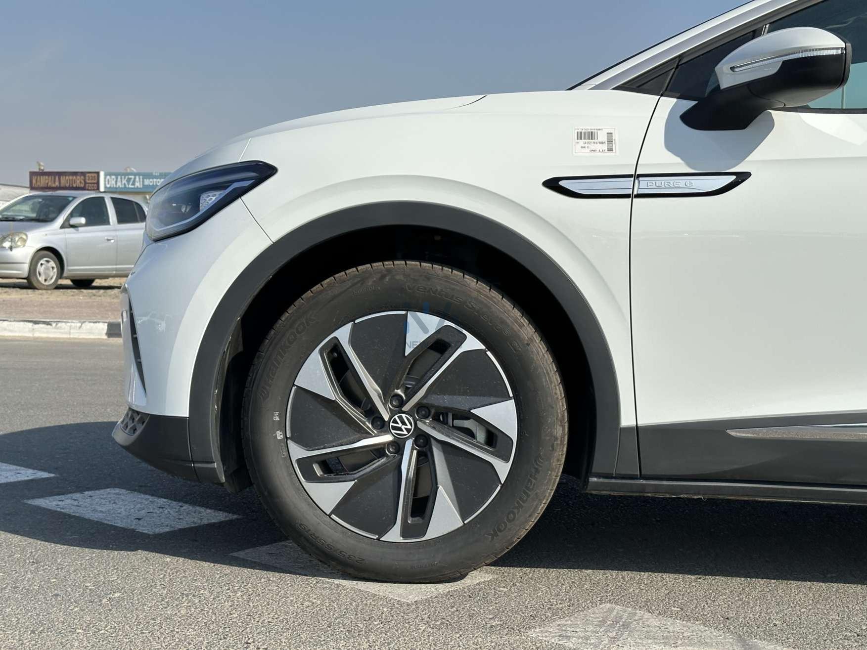 ID.4 Crozz Pure+ (VW3) White-Black & Grey 2022