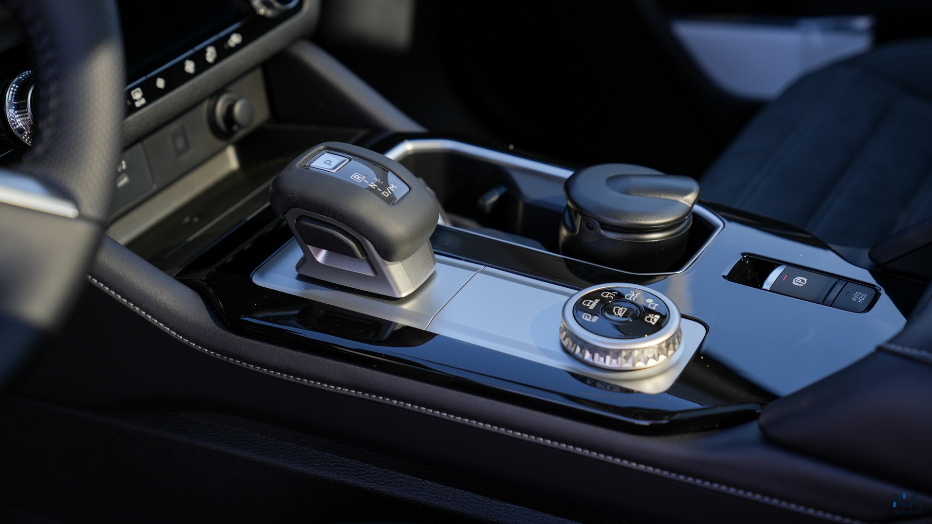 Mitsubishi Outlander High-Line (G06) Moonstone Grey – Black 2026