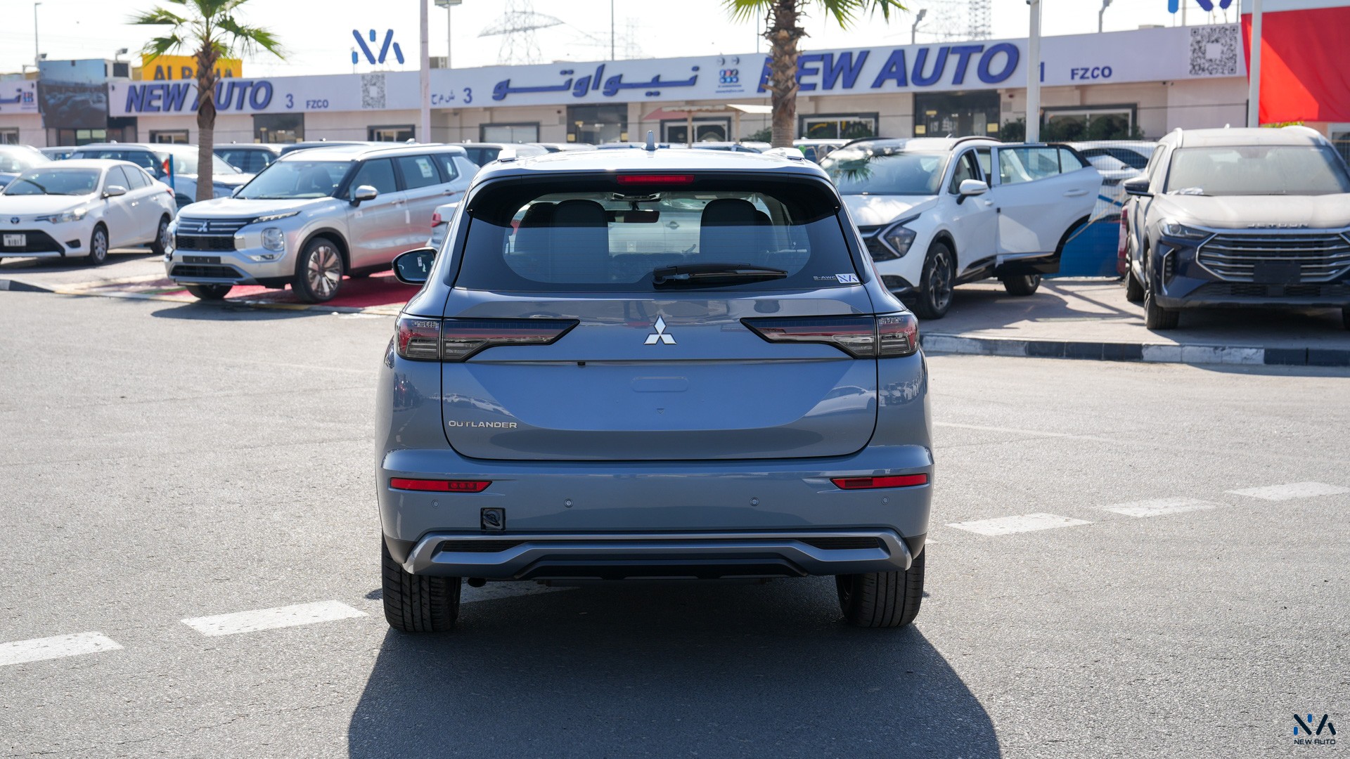 Mitsubishi Outlander High-Line (G06) Moonstone Grey – Black 2026