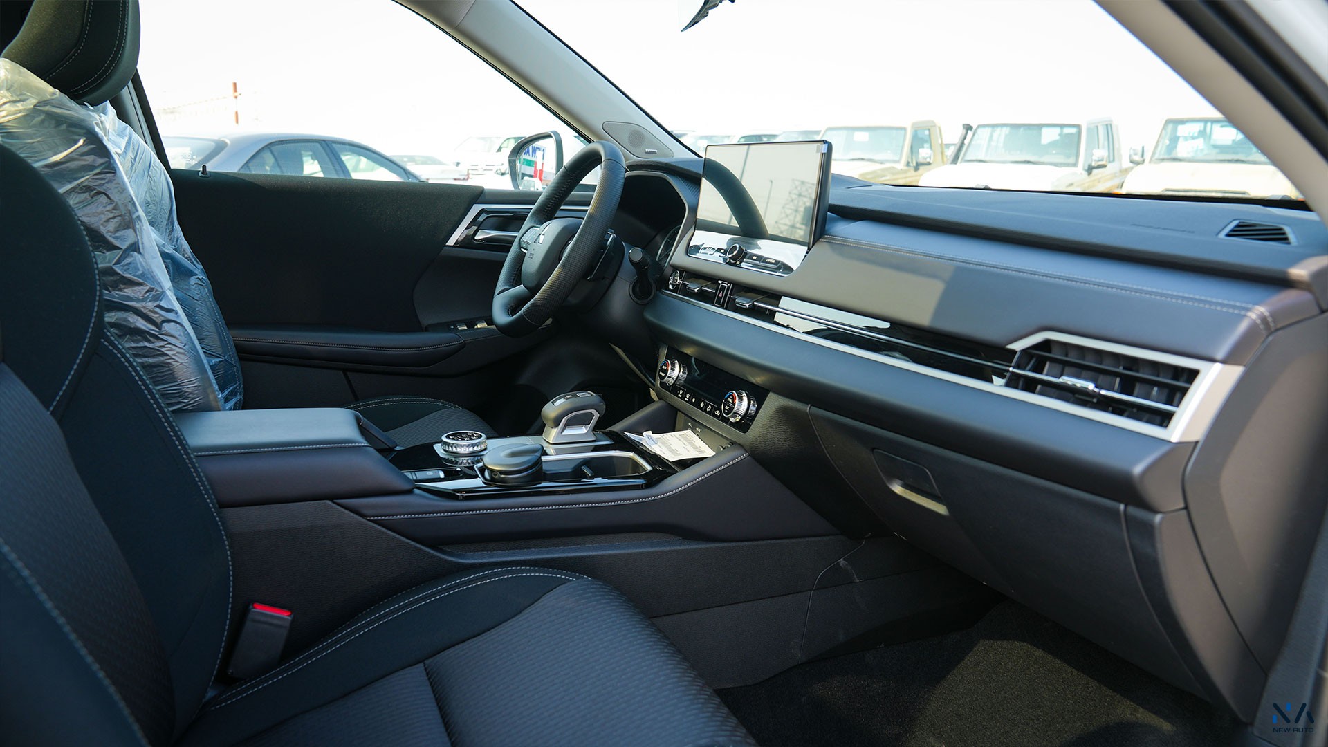 Mitsubishi Outlander High-Line (G05) Diamond White – Black 2026