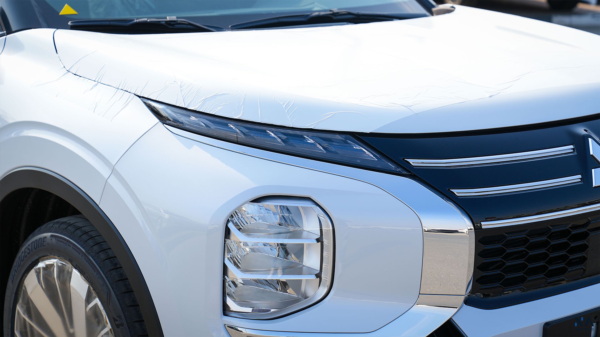 Mitsubishi Outlander High-Line (G05) Diamond White – Black 2026