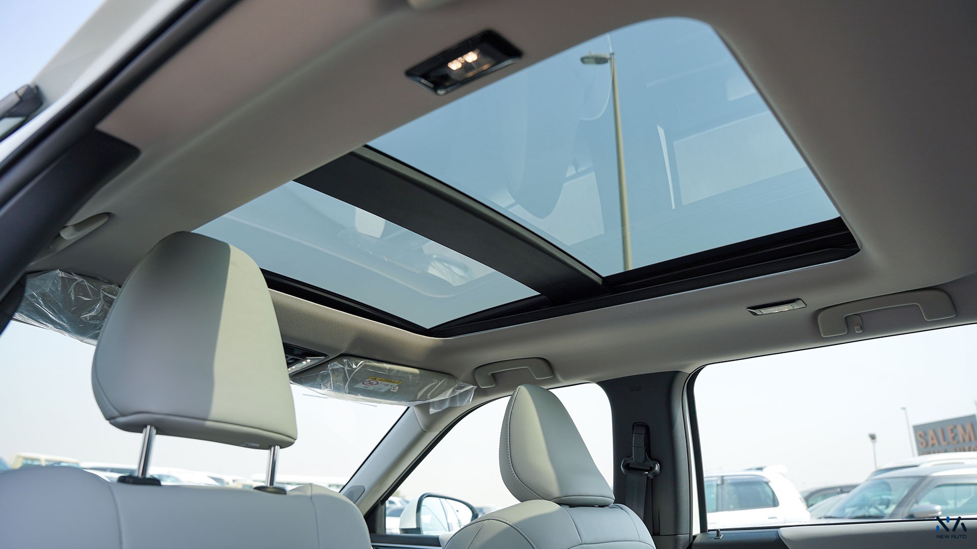 Mitsubishi Outlander High-Line (G03 Plus) Solid White – Grey 2026