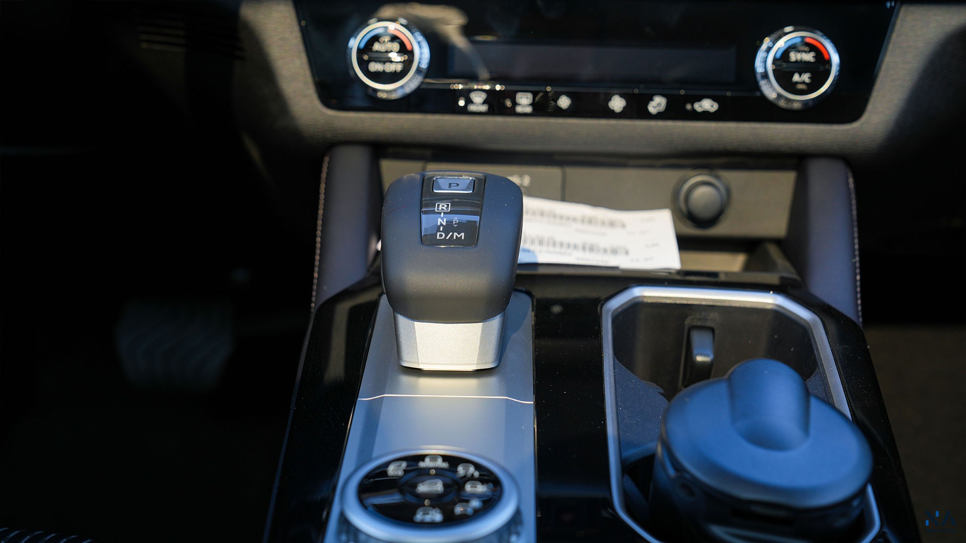 Mitsubishi Outlander High-Line (G05) Diamond White – Black 2026