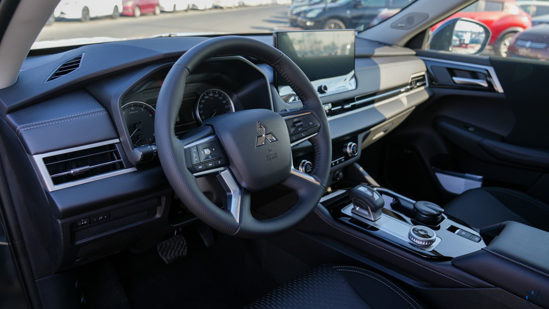 Mitsubishi Outlander High-Line (G05) Grey – Black 2026